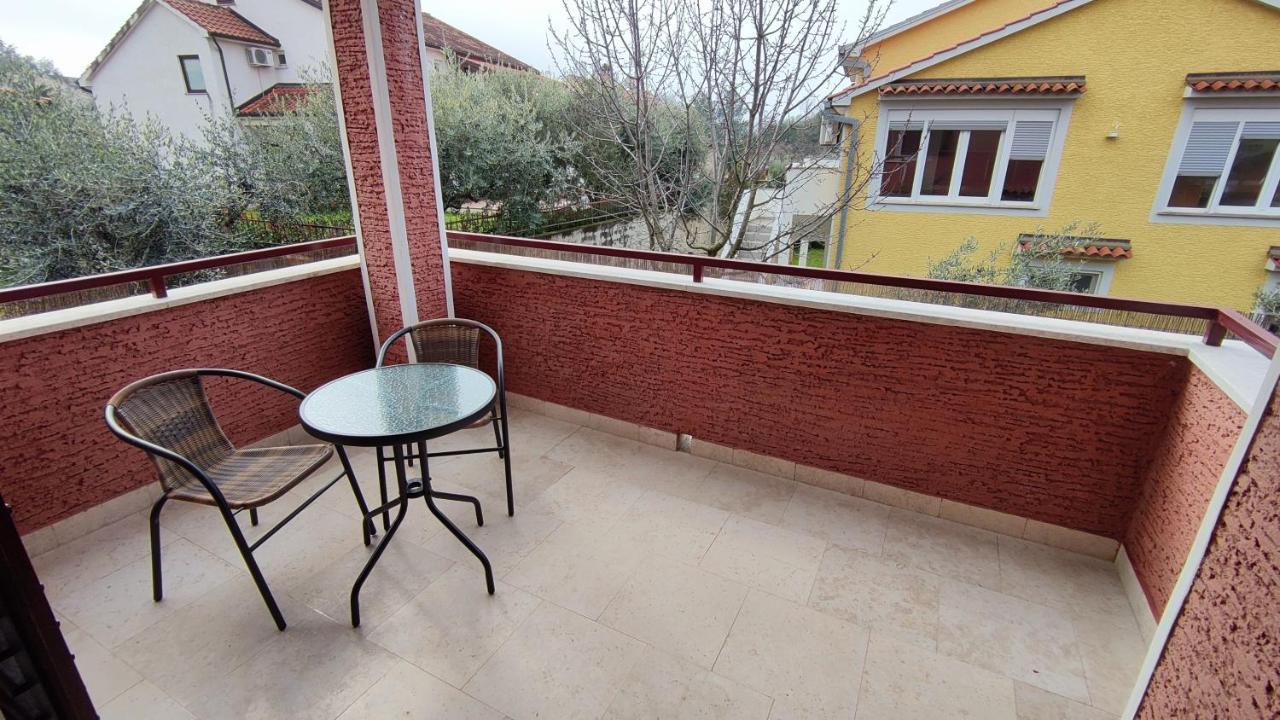 Apartments Marla Пореч Екстериор снимка