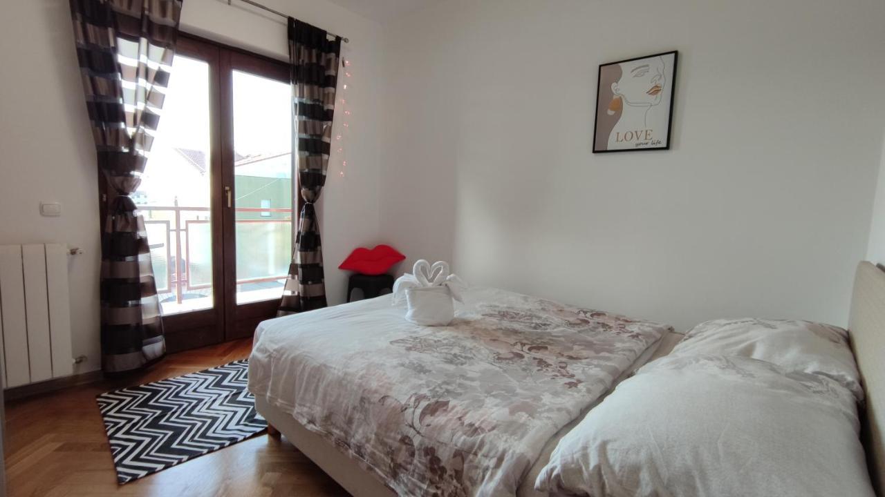 Apartments Marla Пореч Екстериор снимка